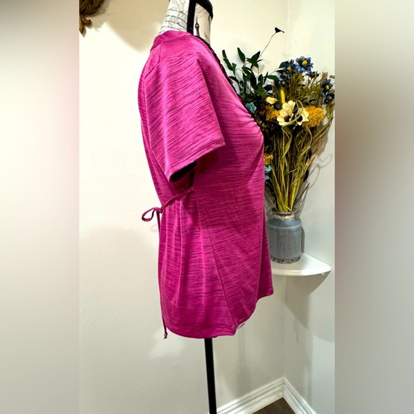 Halo Magenta Ruffled neckline Blouse/ Flowing Silhouette Tie Back size Small - Picture 5 of 9